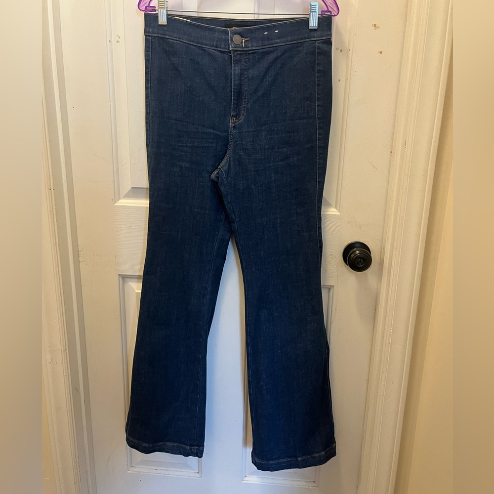 LIKE NEW Express Hyper Stretch Slim Flare Super High Rise Jeans - Sz Med Petite